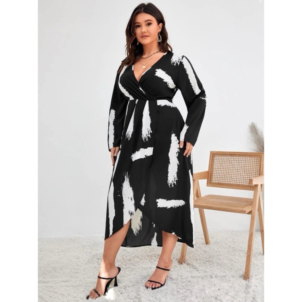 Pre Loved SHEIN Black and White Plus Brush Print Faux Wrap Hem Dress Size 18(3XL